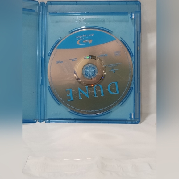 Dune Blu-ray Disc - Picture 2 of 3